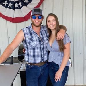 Meet your Posher, Levi